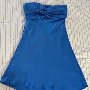 Elegant Blue Strapless Dress